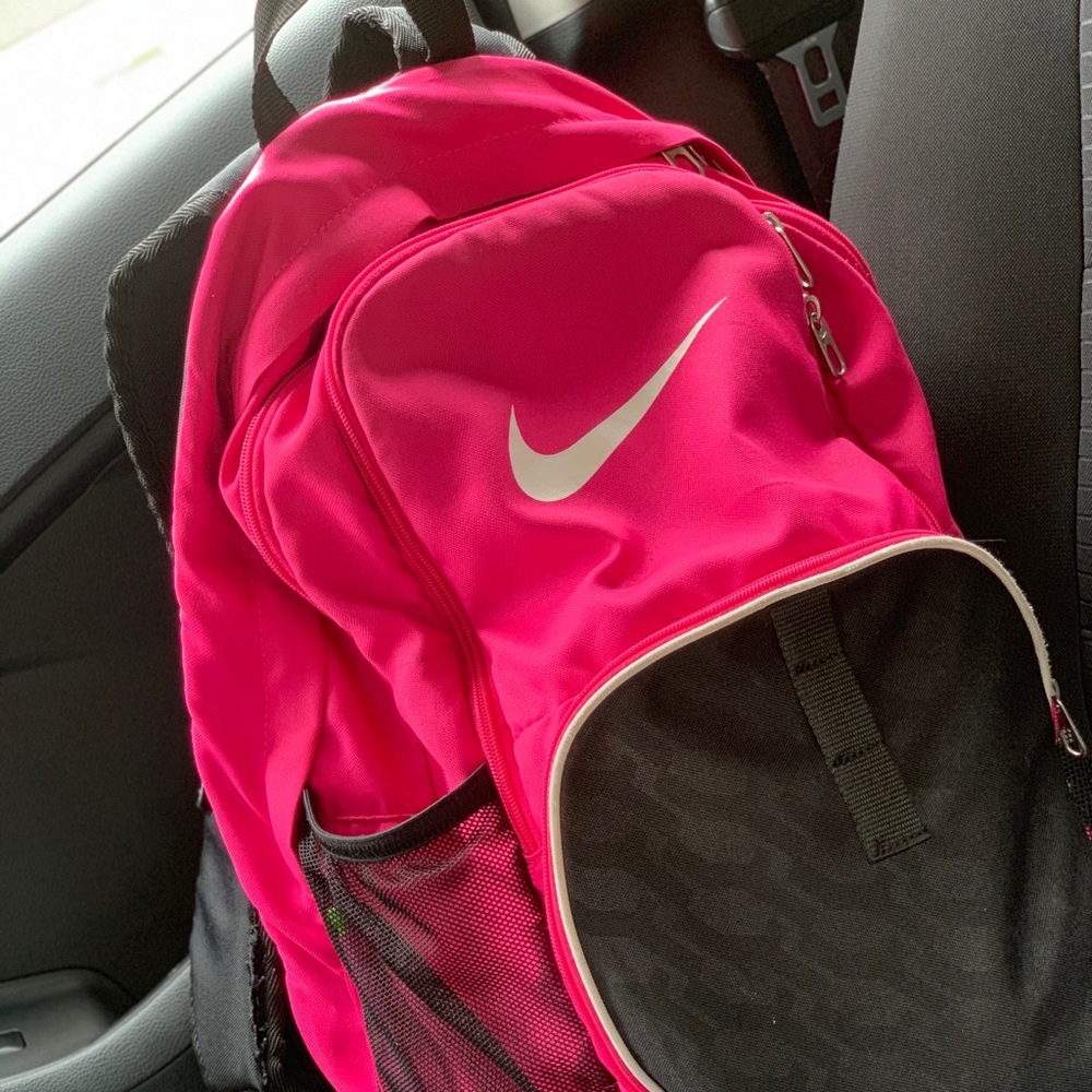 Nike Backpack - Picture 2 of 3